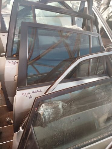 Двери и комплектующие: Комплект Б/у, Оригинал — 2