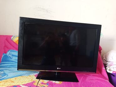 Televizorlar: 🩸MAYA 🩸 LG televizor 82 ekran evdən satışdı qiyməti 100 azn ünvan