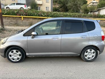 холодильник для машина: Honda Fit: 2003 г., 1.5 л, Вариатор, Бензин, Хетчбек