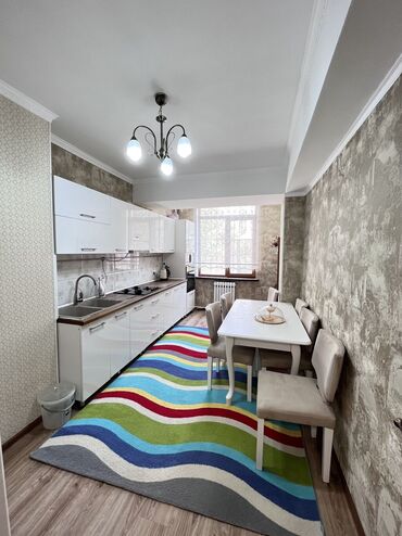 Долгосрочная аренда квартир: 3 комнаты, Риэлтор, Без подселения, С мебелью полностью — 5