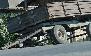 2107 запчасти: Kənd təsərrüfatı üçün 2 oxlu qoşqu araba - Tip: Traktor üçün qoşqu - — 2