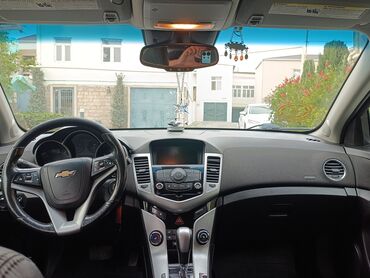 Chevrolet: Chevrolet Cruze: 1.4 l | 2013 il 27000 km Sedan — 8