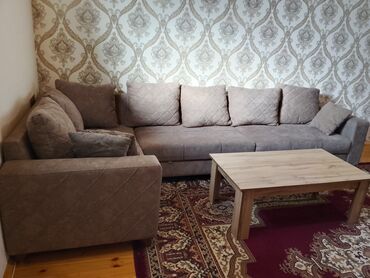 деревянный стол на кухню: Künc divan, Qonaq otağı üçün, Açılmayan