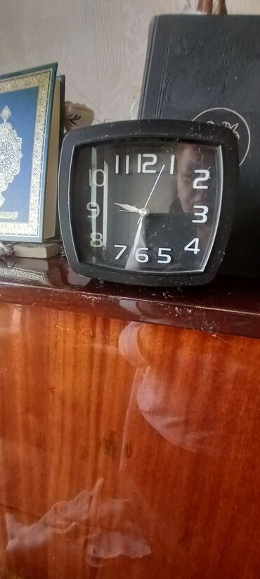 ev ucun saat: Saat satiram 5 m