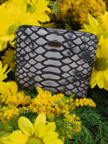 Классические сумки: Женские компактные кошельки — 7