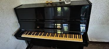 Upright pianino – qara laklı korpus, klassik düz dizayn. - 88 klaviş
