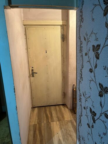 Uzunmüddətli kirayə mənzillər: 2 otaqlı mənzil (mebel və əsas əşyalarla) 250 manat 1 otaq 2yə -da lalafo.az — 2 Uzunmüddətli kirayə mənzillər: 2 otaqlı mənzil (mebel və əsas əşyalarla) 250 manat 1 otaq 2yə — 2