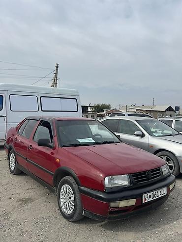 дверная обшивка гольф 3: Volkswagen Vento: 1994 г., 1.8 л, Седан — 8