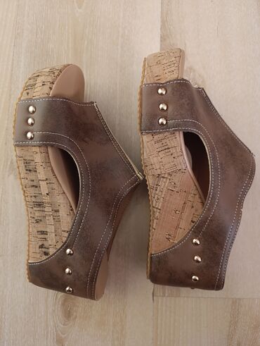 deda mraz iznajmljivanje deda mraza i kostima deda mraza београд – слике: Sandals, 39