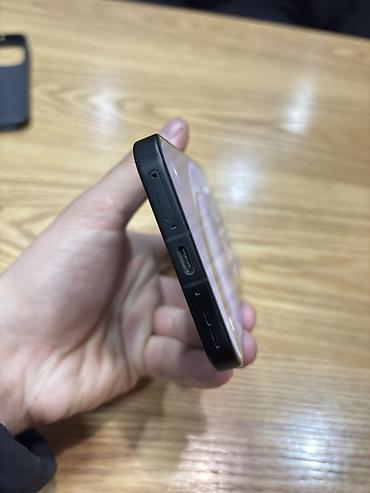 маленькие телефоны купить: OnePlus 15, Б/у, 256 ГБ, цвет - Серый, В рассрочку, 2 SIM — 5