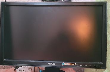 komputer manitorlari: Masaüstü kompüter + monitor dəsti - Korpus: qara mid‑tower, ön — 2