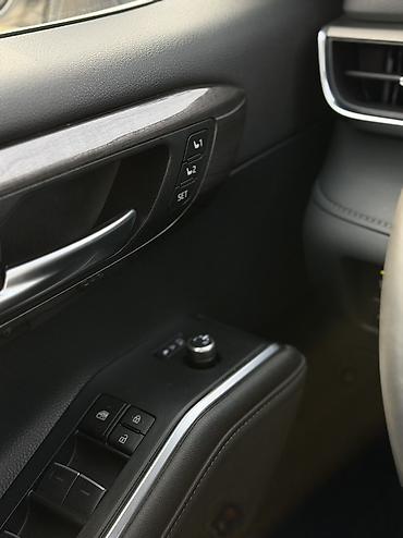 Toyota: Toyota Highlander: 2023 г., 2.5 л, Вариатор, Гибрид, Внедорожник — 8