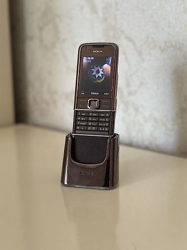 Nokia: Nokia 8 — 1