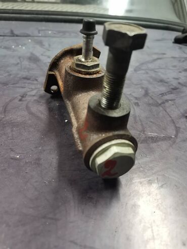 Auto delovi: Gornji cilindar kvacila Lada 7, Lada Niva br.2 Polovno, očuvano — 7