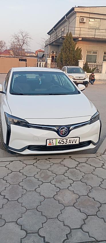 Buick: Buick : 2023 г., Электромобиль, Универсал — 1