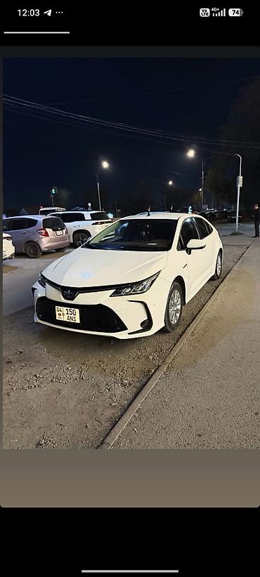 автомобильное зу: Toyota Corolla: 2020 г., 1.8 л, Автомат, Гибрид, Седан — 1