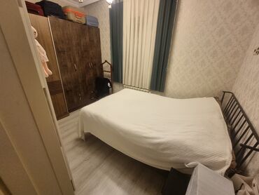 Həyət evləri və villaların satışı: Qaraçuxur qəs. 4 otaqlı, 130 kv. m, Orta təmir — 15