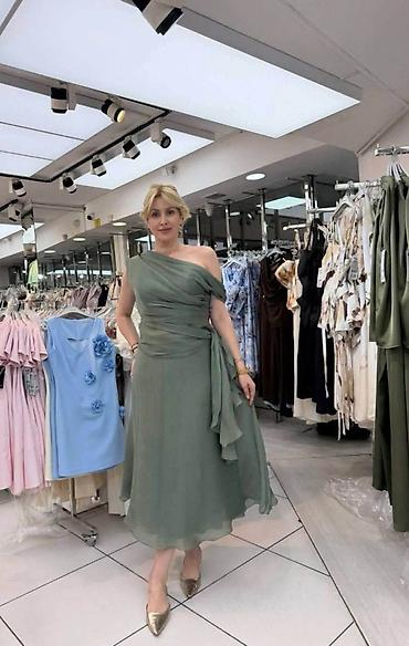 grey dsquared jeans: Najlepsi kompleti od čiste svile za nase punije dame. ✨️🌸🩷 Veličine — 3