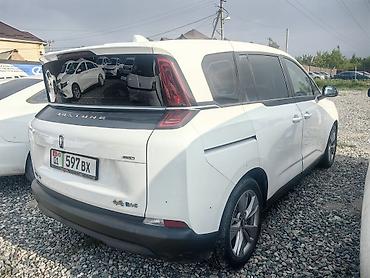 kaiyi e5: FAW Besturn: 2023 г., Автомат, Электромобиль, Минивэн — 3