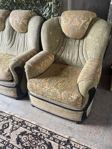 salon divan: İşlənmiş, Klassik divan, Divan, Açılmayan — 2