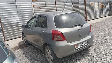 солярис 2 поколения: Toyota Yaris: 2007 г., 1.3 л, Робот, Бензин, Хэтчбэк — 3