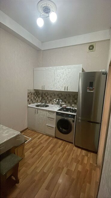 Həyət evləri və villaların satışı: Həyət evi və geniş torpaq sahəsi 4 sot - Bir mərtəbəli həyətde 2 ev — 9