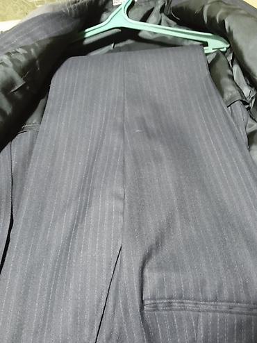 Костюмы: Мужская одежда: кожаная куртка‑парка и два классических костюма 1) — 9