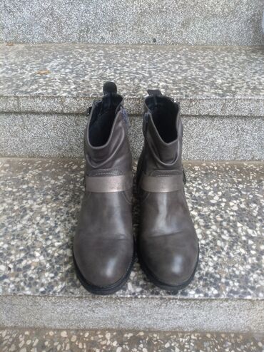 cizme kupujemprodajem: Ankle boots, Lusso, 39