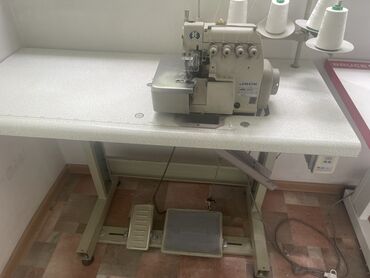 машинка для ремонта обуви: Швейная машина Jack, Автомат