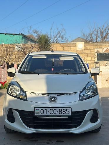 cangan benni: Changan Benni – şəhər üçün kompakт hetçbek Xüsusiyyətlər: - Kuzov: 5 — 5