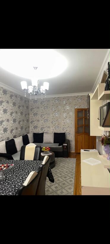 Köhnə tikili: Saray, 3 otaqlı, Köhnə tikili, 90 kv. m -da lalafo.az — 1 Köhnə tikili: Saray, 3 otaqlı, Köhnə tikili, 90 kv. m — 1