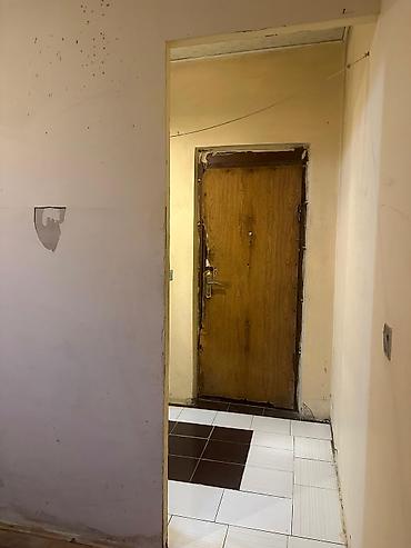 ev alqi satqisi ve kirayesi: Yeni təmirli Kirayə ev, Yola yaxin her bir şəraiti var. Avtobus — 5