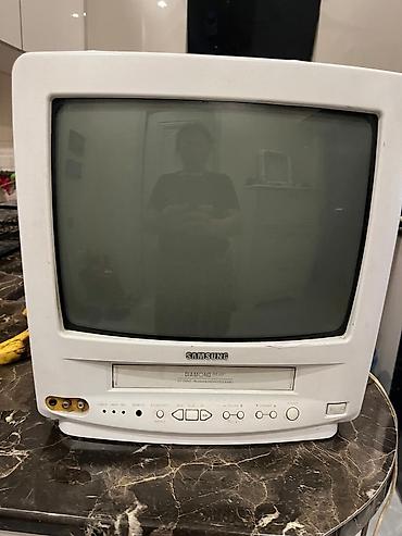 kaset: Samsung Diamond seriyalı 14" CRT televizor + VHS pleyer (TV/VCR combo) — 1