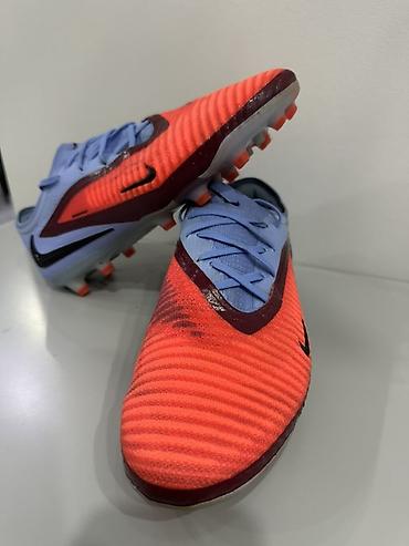Футбольные бутсы Nike Phantom Elite AG чисто для искусственного