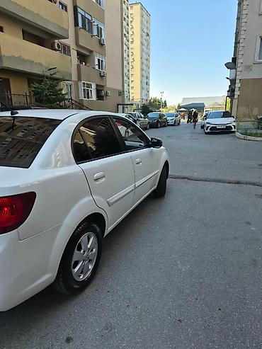 chery maşın: Kia Rio: 1.6 l | 2011 il Sedan — 6