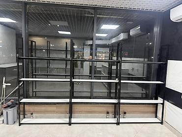 Торговое оборудование для магазина/шоурума Состав и особенности: -