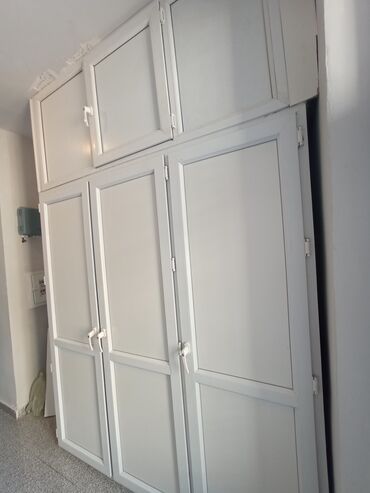 Mebellərin yığılması: Пластиковые шкафы. лучший вариант для балкона, блока, дома, закрытия — 2