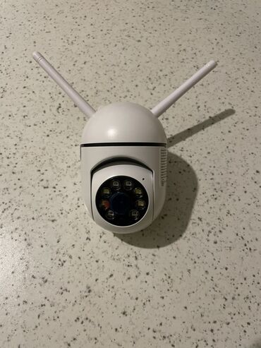 ip камера xiaomi: * Kamera Tipi: PTZ Kamera * Rəng: Ağ * Antena Sayı: 2 * Quraşdırma