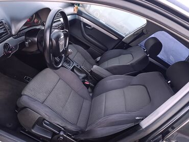 Audi: Audi A4: 2 l | 2007 г. Van body type — 16