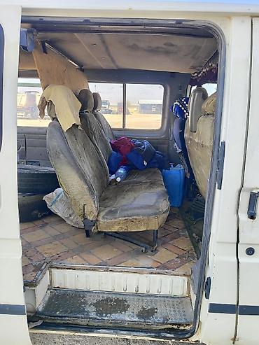 авто для такси: Ford Transit: 1994 г., Механика, Дизель, Минивэн — 7