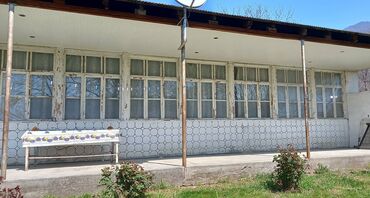 Həyət evləri və villaların satışı: 2 otaqlı, 150 kv. m, Kredit yoxdur, Təmirsiz