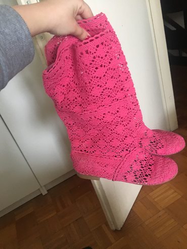 pink bluza: Pink letnje cizme
Br 38