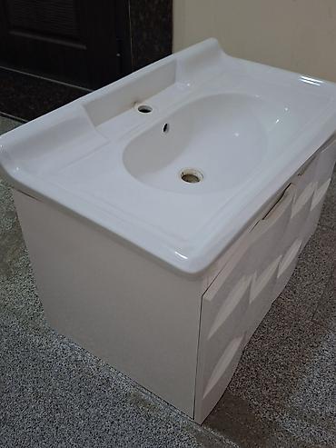 hamam skafi: Hamam üçün asma dolablı lavabo satılır. Təzə kimidir, heç bir prablemi — 2