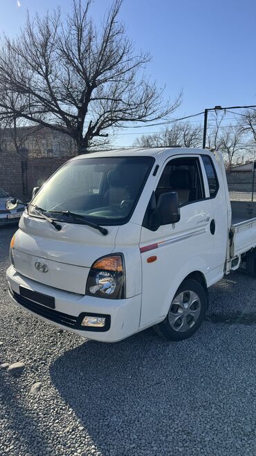 Hyundai: Hyundai Porter: 2019 г., 2.5 л, Автомат, Дизель, Фургон — 2