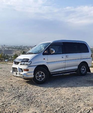 Mitsubishi: Mitsubishi Delica: 2003 г., 3 л, Автомат, Бензин, Минивэн at lalafo.kg — 6 Mitsubishi: Mitsubishi Delica: 2003 г., 3 л, Автомат, Бензин, Минивэн — 6
