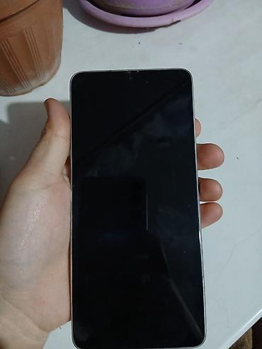 rx 660: Смартфон POCO с поддержкой 5G Ключевые особенности: - Тройной модуль — 2
