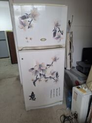 Soyuducular: Nofruz.eni 70.hündürlüyü 175sm.buz kimidə saxlıyır.real alıcı əlaqə