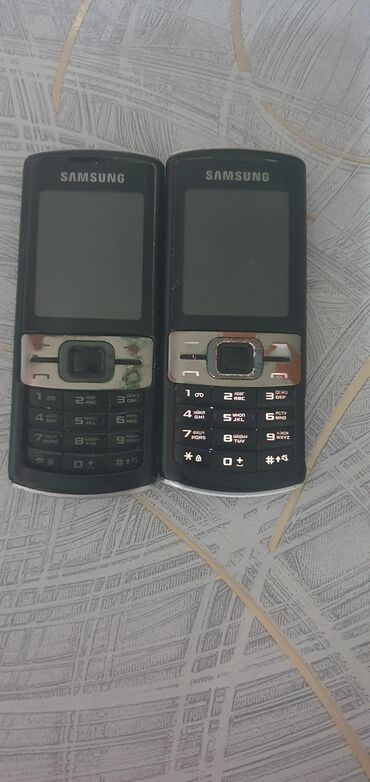 Honor: Samsung C3060R, 2 GB, rəng - Qara, Düyməli