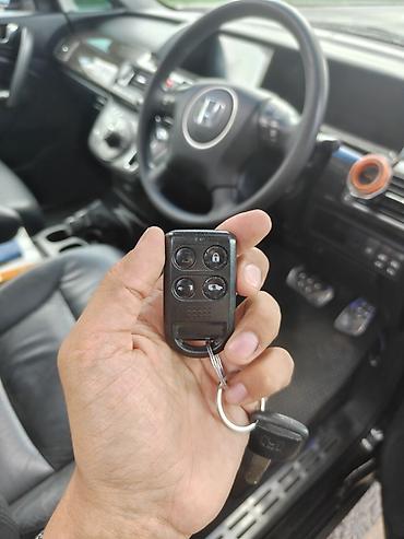 elgrand e51: Honda Elysion: 2005 г., 3 л, Автомат, Бензин, Минивэн — 4