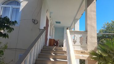 Həyət evləri və villaların satışı: 5 otaqlı, 5 kv. m, Kredit yoxdur, Orta təmir — 9